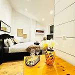 Cozy In Area Apartment *