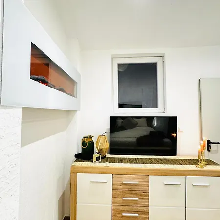 Διαμέρισμα Cozy In Area *