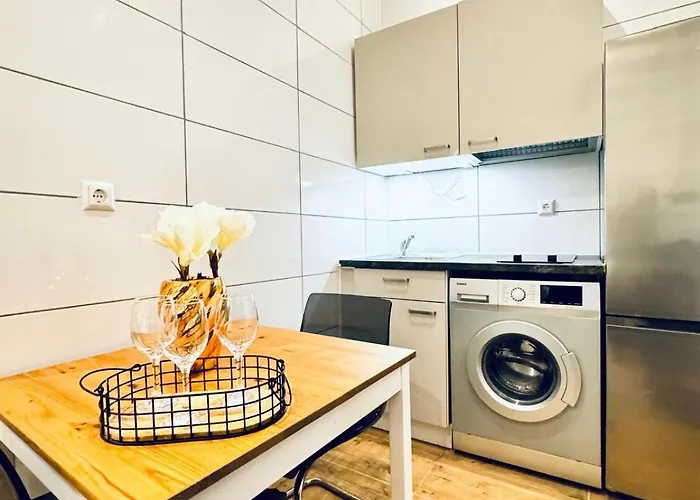 アパート Cozy Studio Apartment In Central Area