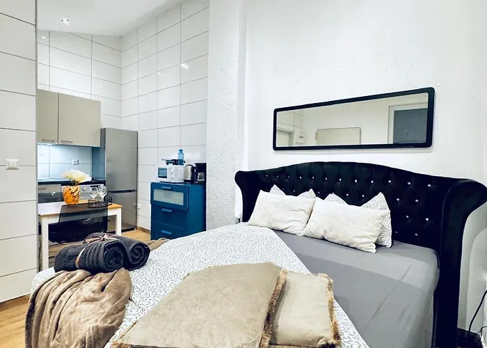 アパート Cozy Studio Apartment In Central Area *